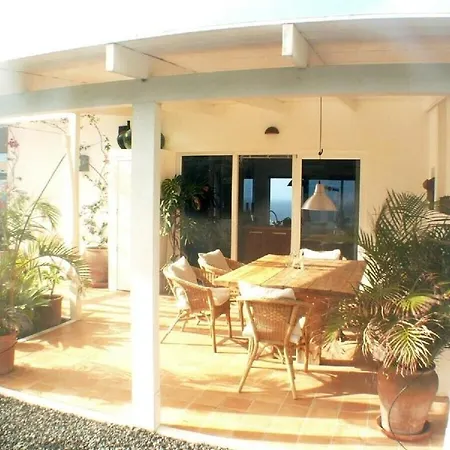 بيت للعطل Casa Charco Azul *